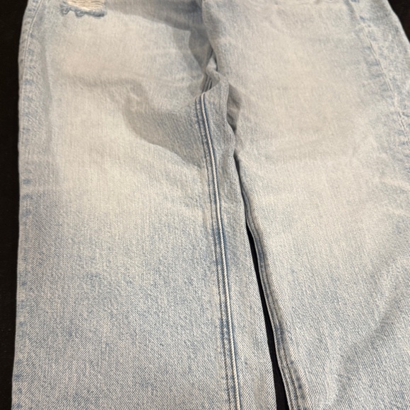 American Eagle Light Blue Distressed jeans Jeans - Picture 8 of 14